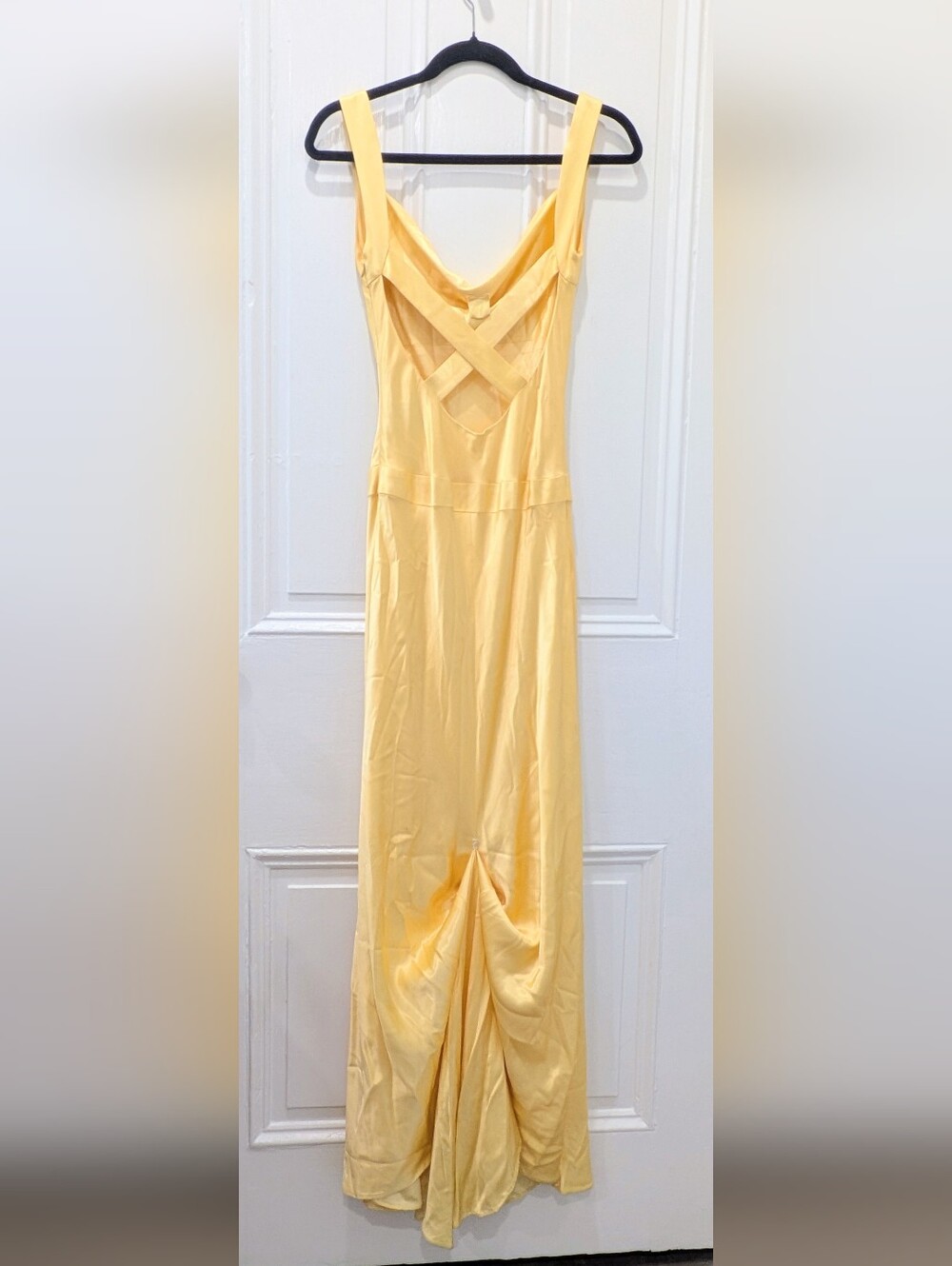 Vintage Stunning Butter Yellow Satin Maxi Dress | How To Lose A Guy In 10 Days